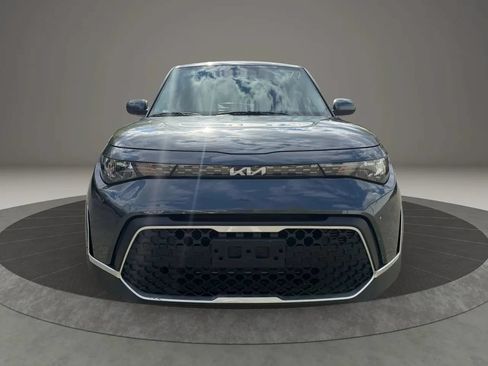 Used 2024 Kia Soul LX FWD image 2