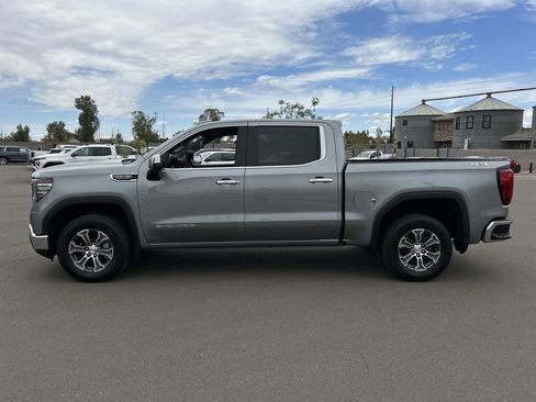 Used 2026 GMC Sierra 1500 SLT AWD/4WD image 6