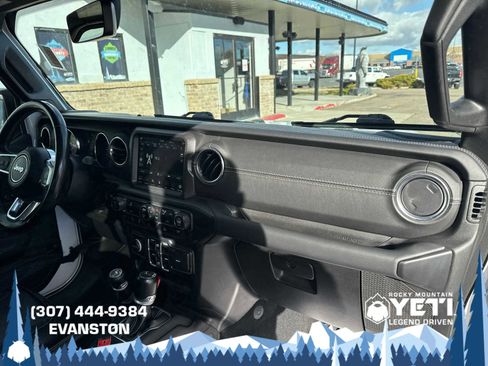 Used 2022 Jeep Gladiator Overland w/ Popular Equipment Package image 13