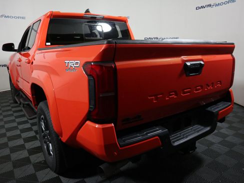 Used 2024 Toyota Tacoma TRD Sport w/ TRD Sport Upgrade Package AWD/4WD image 9