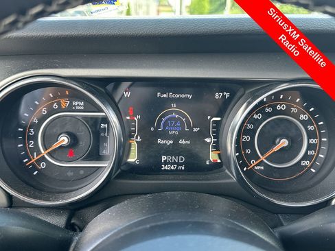 Used 2021 Jeep Wrangler Unlimited Freedom Edition image 17