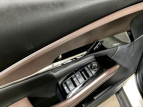 Used 2024 MAZDA CX-30 2.5 Turbo w/ Premium Package image 35