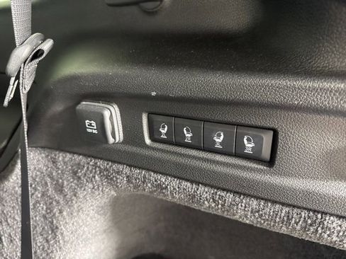 Used 2024 Jeep Grand Cherokee L Summit AWD/4WD image 23