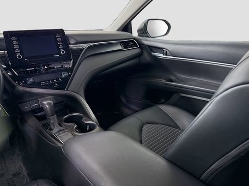 Certified 2024 Toyota Camry SE image 21