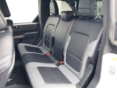 Used 2023 Ford Bronco Black Diamond AWD/4WD image 34