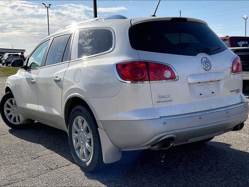 Used 2011 Buick Enclave CXL AWD/4WD image 3
