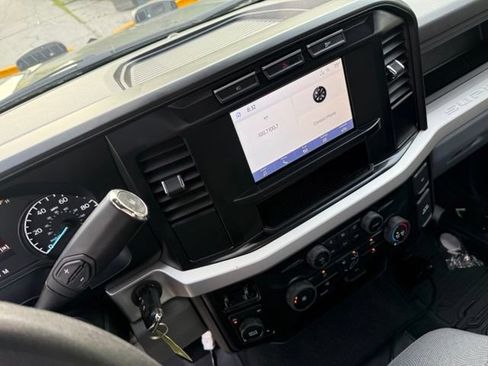 Used 2023 Ford F250 XL w/ STX Appearance Package AWD/4WD image 26