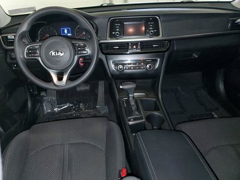 Used 2017 Kia Optima LX image 13