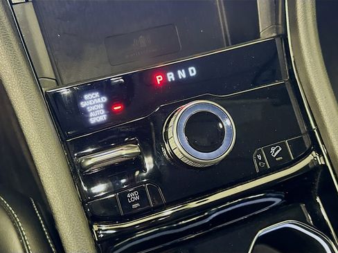 Used 2023 Jeep Grand Cherokee 4WD 4xe w/ Luxury Tech Group II image 25