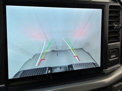 Used 2022 Ford F150 Lariat w/ Equipment Group 502A High image 29