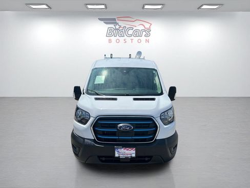Used 2023 Ford E-Transit Medium Roof RWD image 2