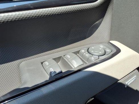 New 2025 Chevrolet Silverado 2500 ZR2 w/ Technology Package image 19