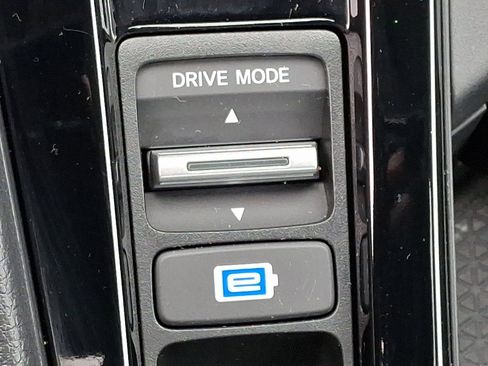 Certified 2025 Honda Accord EX-L image 25