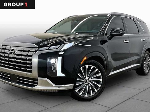 Used 2024 Hyundai Palisade Calligraphy FWD image 1