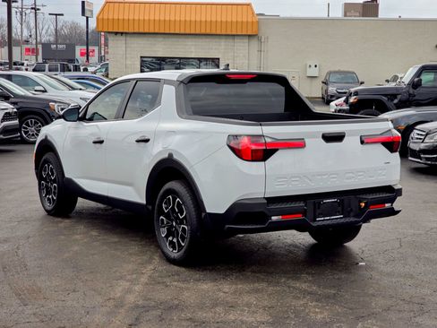 Used 2024 Hyundai Santa Cruz SEL image 17