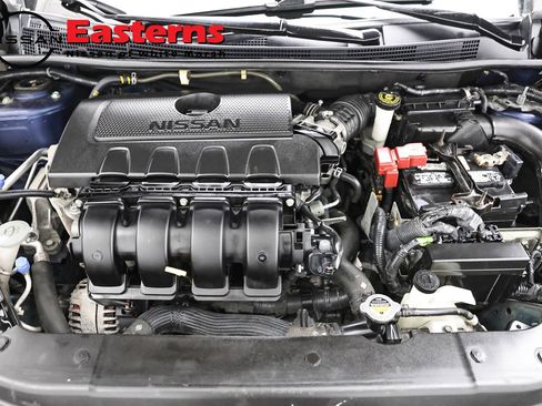 Used 2019 Nissan Sentra SR FWD image 7