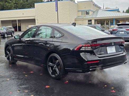 Certified 2025 Honda Accord Sport image 27