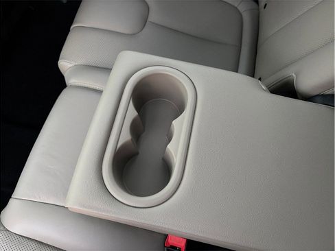 Used 2019 Hyundai Santa Fe Limited image 42