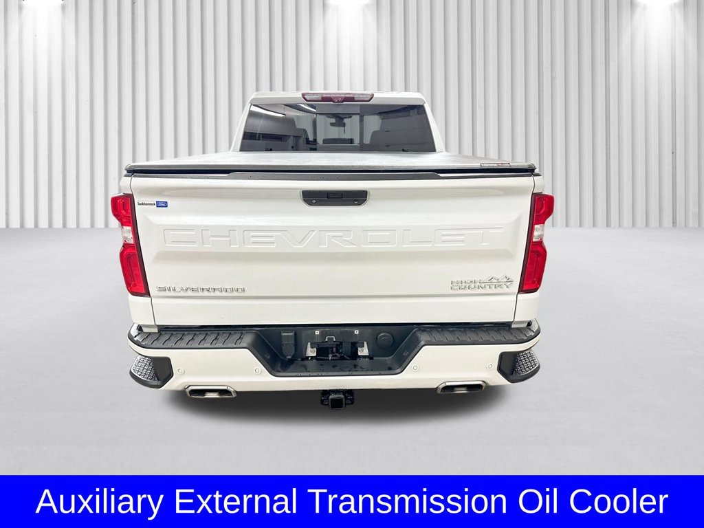 Used 2022 Chevrolet Silverado 1500 High Country w/ Technology Package AWD/4WD image 8