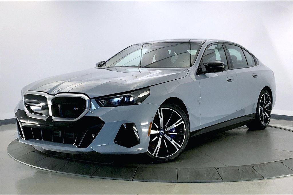 Used 2025 BMW i5 M60 AWD/4WD image 11