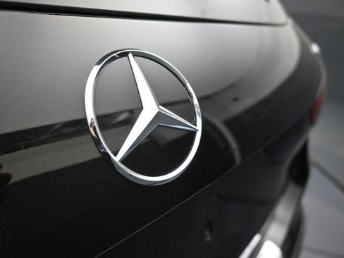 Certified 2021 Mercedes-Benz GLA 250 4MATIC image 14