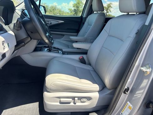 Used 2019 Honda Pilot EX-L image 10