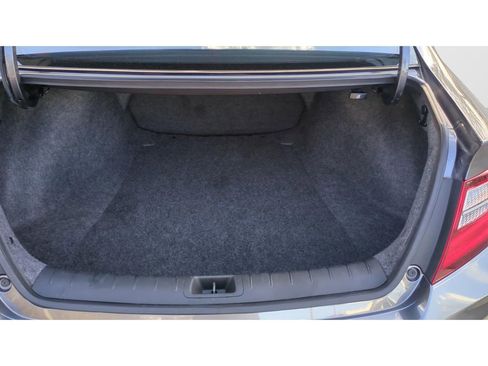 Used 2017 Honda Accord EX-L image 12