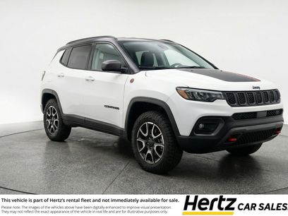 Used 2025 Jeep Compass Trailhawk