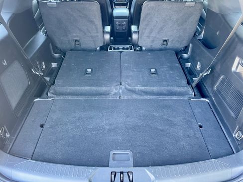 Used 2021 Ford Explorer ST w/ Equipment Group 401A AWD/4WD image 35