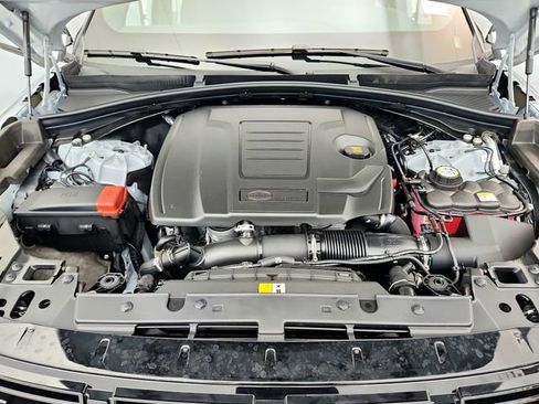 New 2026 Land Rover Range Rover Velar Dynamic SE image 17