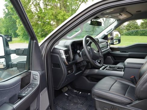 Certified 2026 Ford F350 Lariat w/ Tremor Off-Road Package AWD/4WD image 17