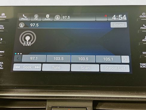 Used 2022 Honda Accord Sport image 21