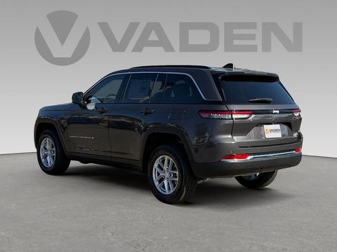 New 2026 Jeep Grand Cherokee Laredo image 20