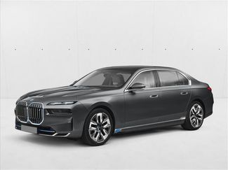 Used 2023 BMW i7 xDrive60 AWD/4WD video 1