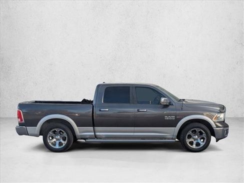 Used 2015 RAM 1500 Laramie w/ Convenience Group image 4