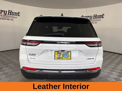 Used 2023 Jeep Grand Cherokee Limited image 6