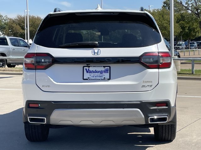 Used 2024 Honda Pilot Elite image 5