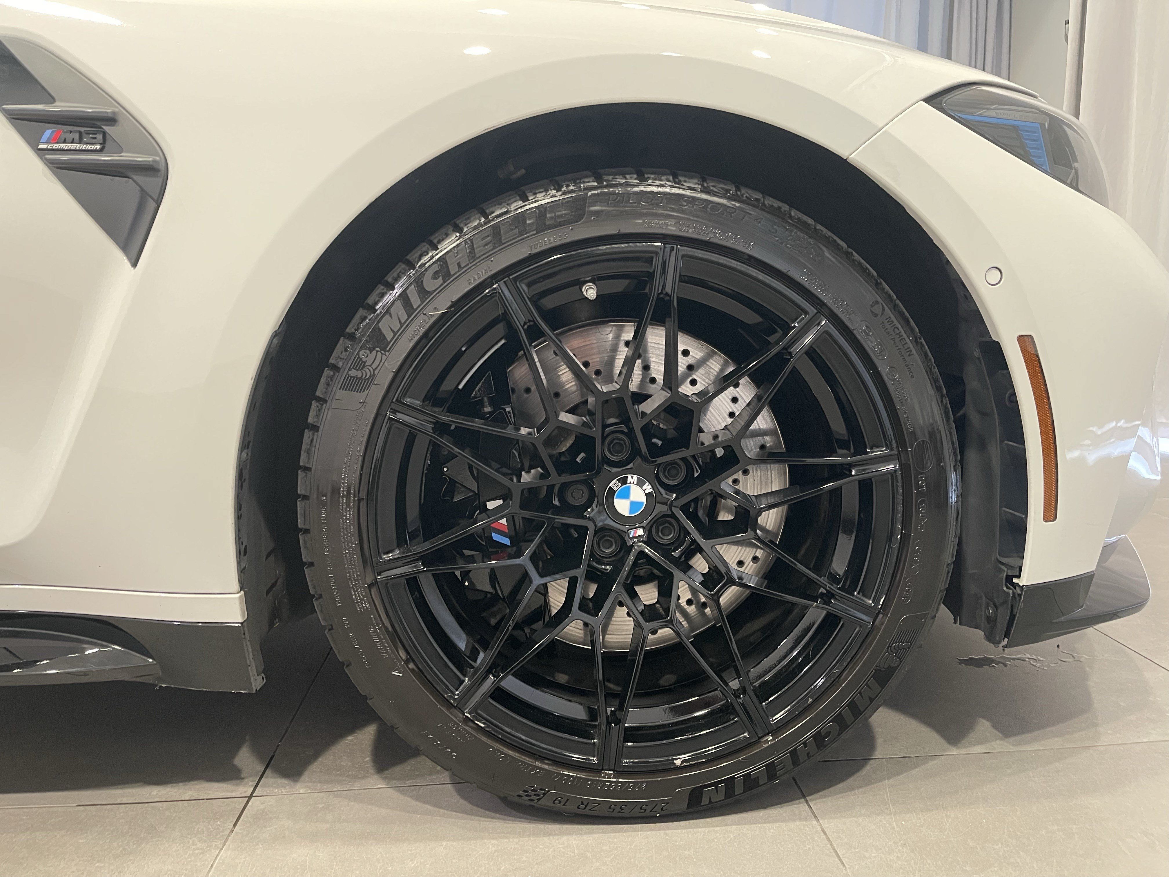 Used 2026 BMW M3 Competition w/ Executive Package AWD/4WD image 10