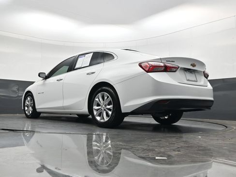 Used 2020 Chevrolet Malibu LT FWD image 35