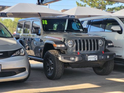 Used 2018 Jeep Wrangler Unlimited Rubicon AWD/4WD image 2
