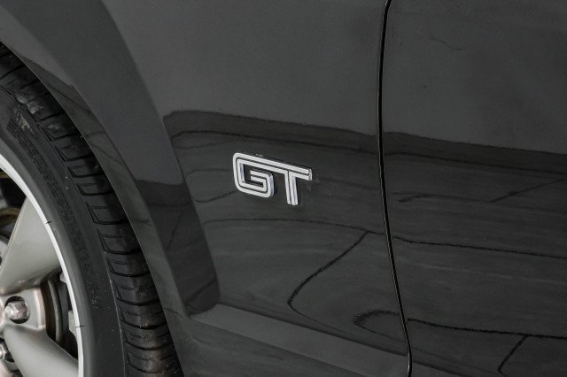 Used 2006 Ford Mustang GT RWD image 42