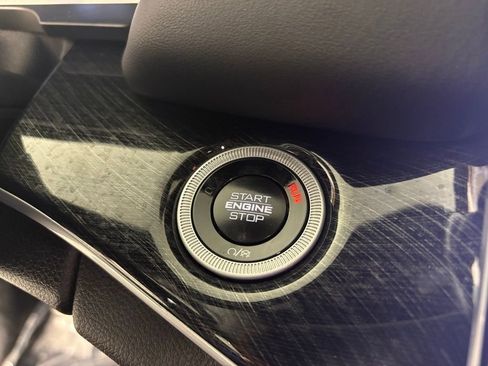 Used 2024 Jeep Grand Cherokee Trailhawk w/ Luxury Tech Group III image 23