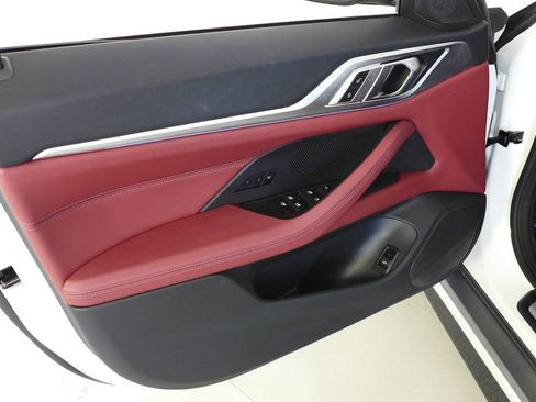 Used 2023 BMW i4 eDrive40 image 11