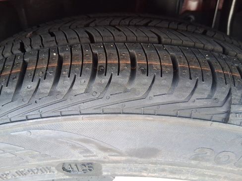 New 2025 Nissan Versa SR w/ Trunk Package image 27