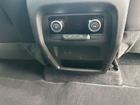 Used 2025 Buick Enclave Sport Touring image 47