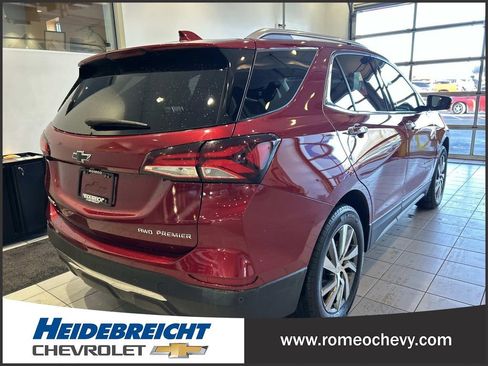 Used 2024 Chevrolet Equinox Premier image 4