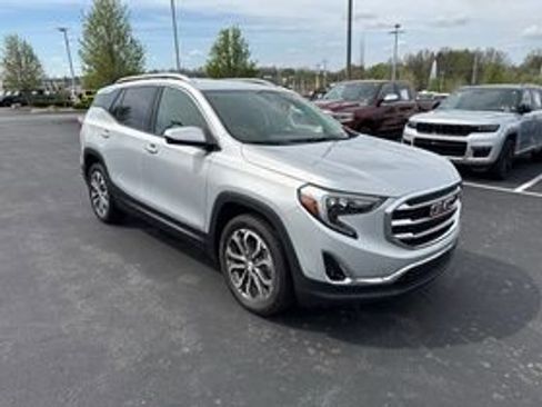 Used 2019 GMC Terrain SLT FWD image 3