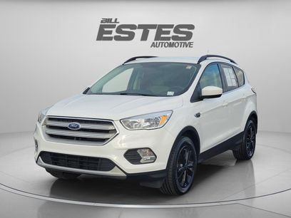 Used 2018 Ford Escape SE w/ SE Sync 3 Package