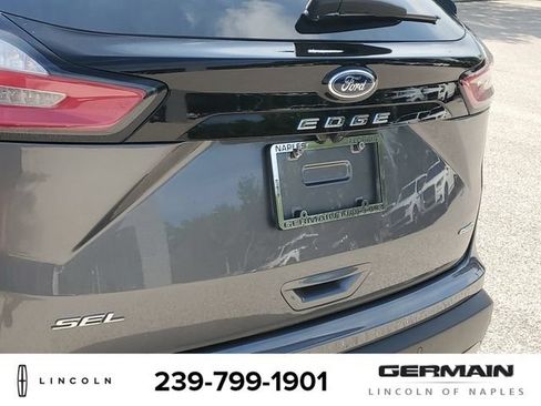 Used 2023 Ford Edge SEL w/ Sport Appearance Package AWD/4WD image 16