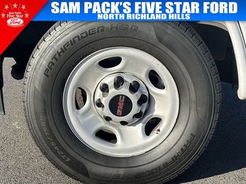 Used 2023 GMC Savana 2500 Extended w/ Driver Convenience Package image 19